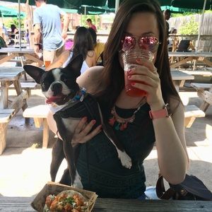 ✨MEET YOUR POSHER✨